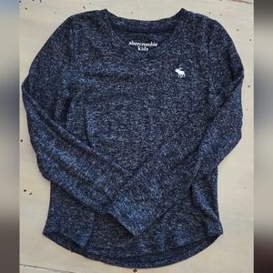 Bundle of 4 Abercrombie shirts